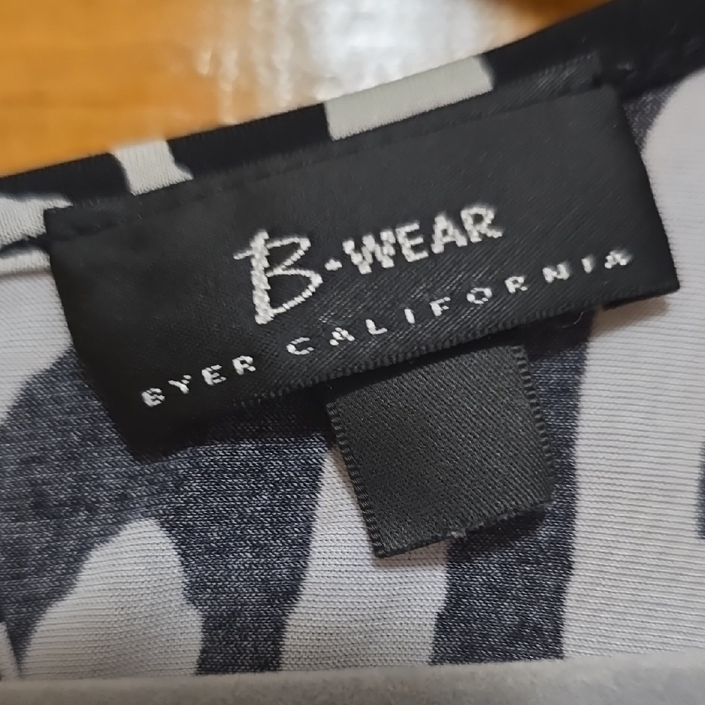 Bwear Black and White Short Sleeve Blouse L - Picture 2 of 5
